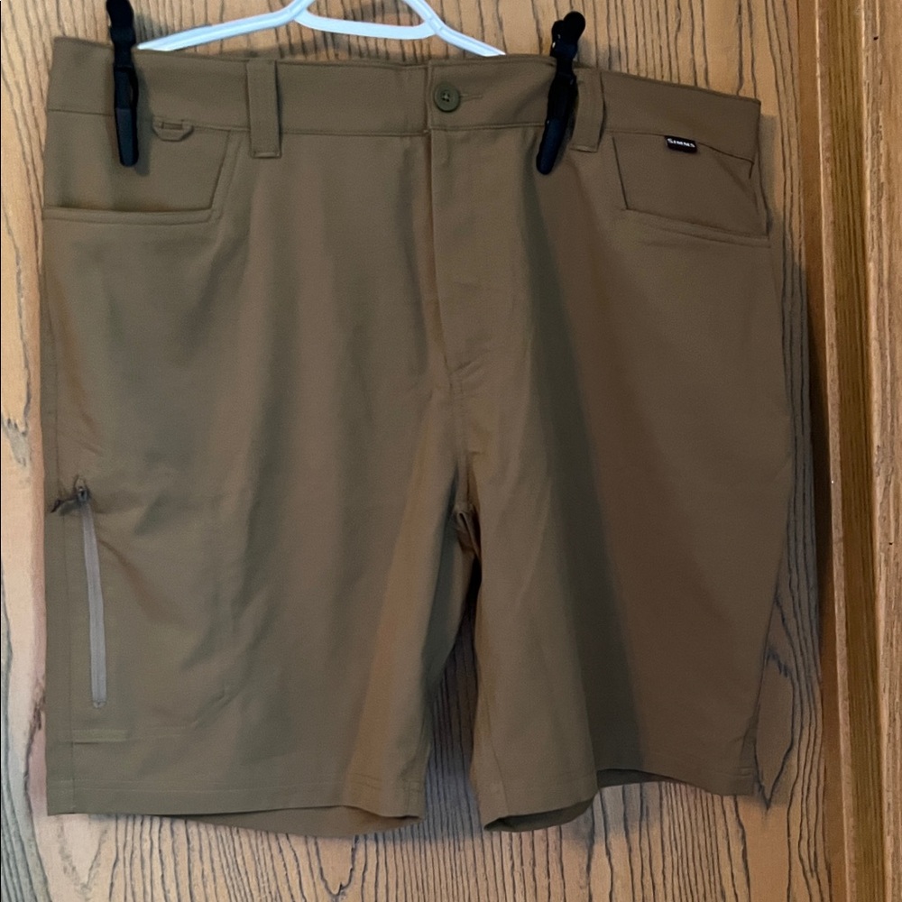 New Simms Men's Tan Skiff Shorts